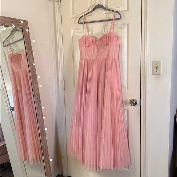 Hutch Amara Corset Pleated Tulle Fit & Flare Midi Dress Anthropologie is  available for purchase on au PAY Market - Imported Goods Online Store  Co.Ltd. | au PAY Market - Online Shopping Site
